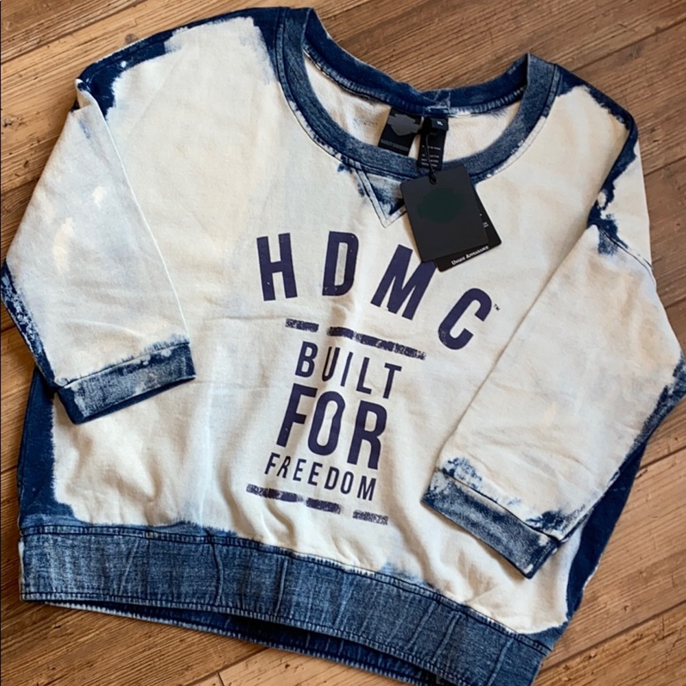 H-D women’s 3/4 length sleeve, off white/blue sweatshirt